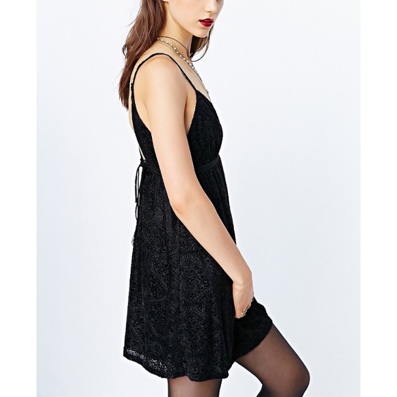 C.3 urban outfitters dress - Picture 8 of 8